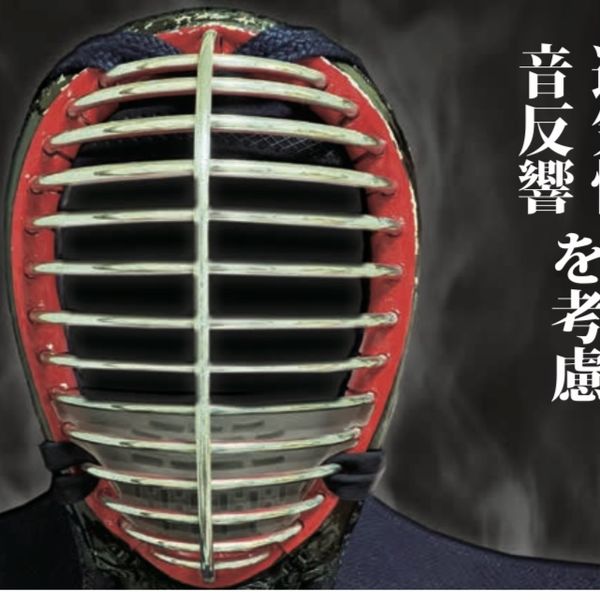 剣道用マウスガードをロッカではレーザーカットで試作開発し、立体２重構造のマウスシールドを開発しました。